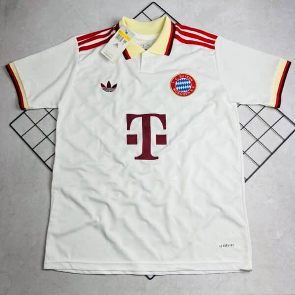 Camisa de Time Bayern Munique Polo Bege