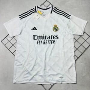 Camisa de Time Real Madrid Branca Bellingham