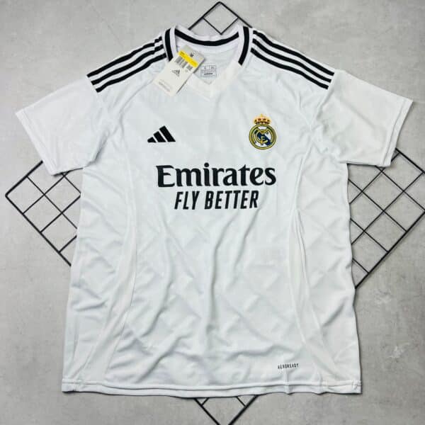 Camisa de Time Real Madrid Branca Bellingham