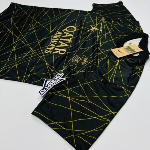 Camisa de Time PSG Preta c/ Dourado - Imagem 3