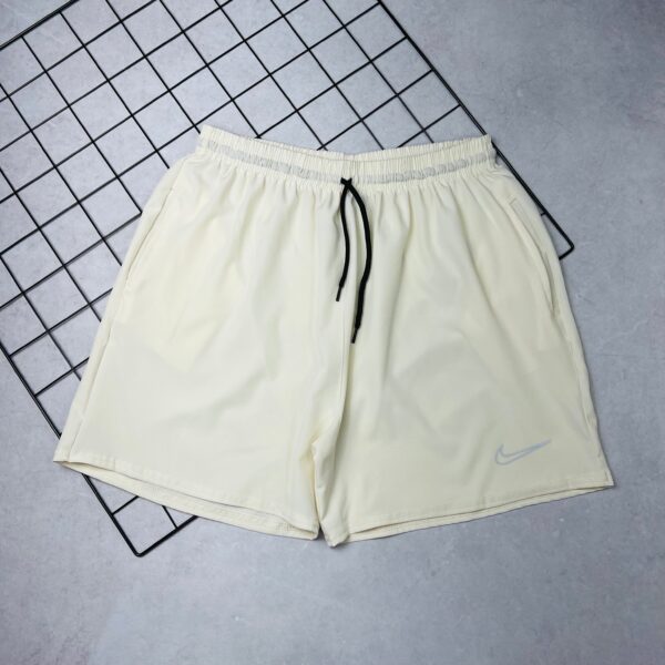 Bermuda Dry Fit Curta - Imagem 17