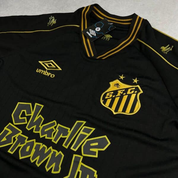 Camisa de Time Santos Preta Charlie Brown - Imagem 2